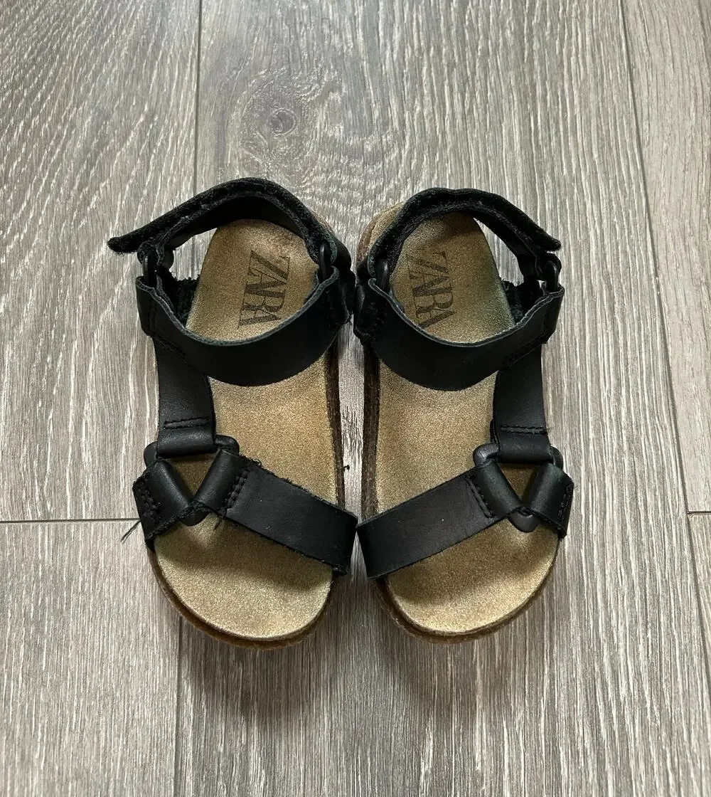 ZARA Baby Leather Sandals in Black Size 8